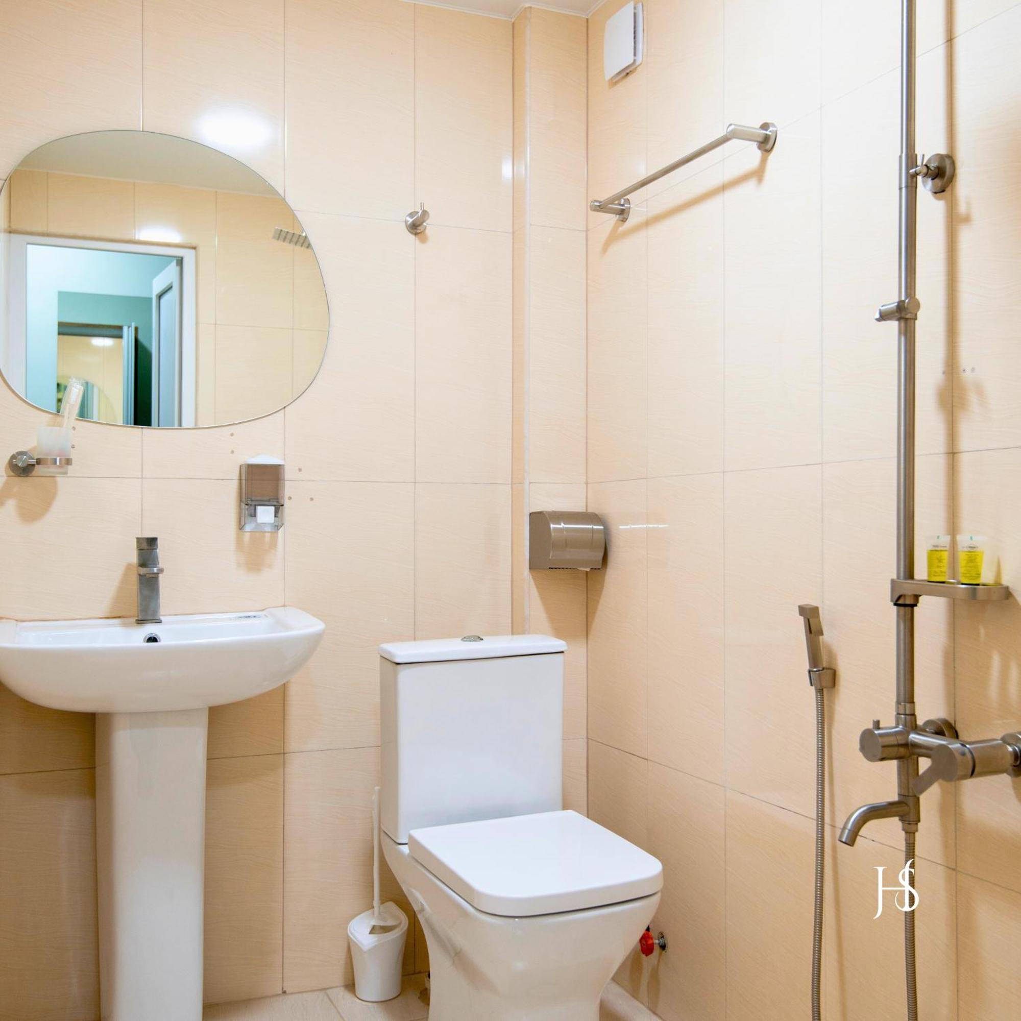 Hotel Serenity Tbilisi Buitenkant foto
